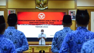 Upacara Pengangkatan Sumpah PNS dilingkungan Kemhan RI