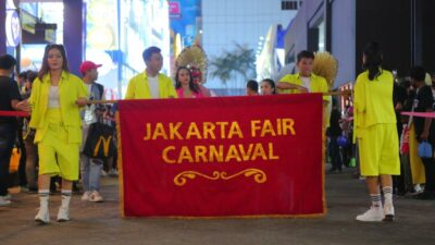 Parade Karnaval Meriahkan Jakarta Fair 2022