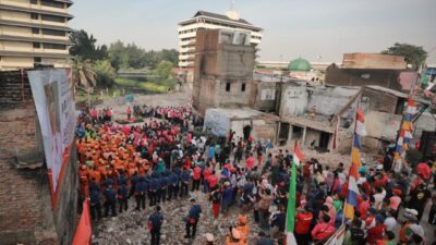 Gubernur Anies Baswedan Meletakkan Batu Pertama Pasar Gembrong Pasca Kebakaran