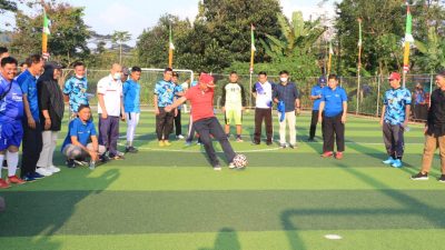 Tendangan Bola Bupati, Tandai Pembukaan Turnamen Futsal Ukhuwah Islamiyah