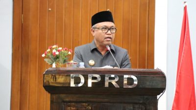 Bupati Budiman Jawab Pandangan Umum Fraksi DPRD Terhadap 2 Ranperda Tahap II 2022