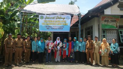 Tim Penilai Lomba Paud Holistik Terintegrasi dan UP2K Sambangi Kecamatan Tomoni Timur