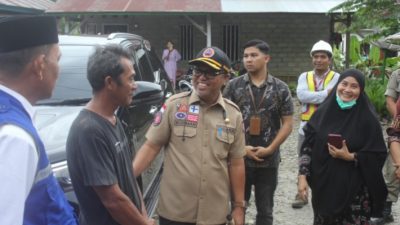 Bupati Luwu Timur Kunjungi Korban Longsor di Desa Maliwowo Angkona