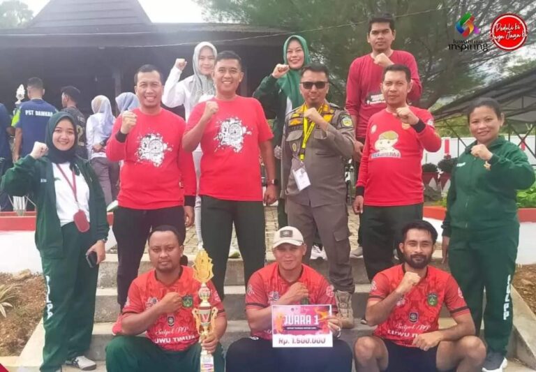 Team bola Takraw Satpol PP Lutim Berhasil Berdiri Di Podium The Winners.