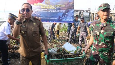 Pangkalan TNI Angkatan Laut (Lanal) Palembang Laksanakan Program Kali Bersih (Prokasih)