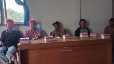 Pemdes dan BPD Kasintuwu Mediasi Evaluasi Rapat Kerja Kelembagaan Adat Pamona Tingkat Desa