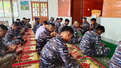 Wujud Rasa Syukur, Lanal Simeulue Laksanakan Doa Bersama Menyambut HUT TNI Angkatan Laut Tahun 2023