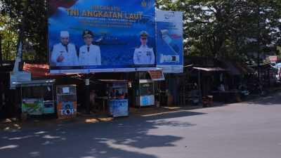 Pemprov dan Pemkot Pasang Baliho HUT Ke-78 TNI AL Tahun 2023 di Tiga Titik Jalan Protokol di Kota Bengkulu